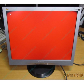 Монитор 19" ViewSonic VA903 с дефектом изображения (битые пиксели по углам) - Пятигорск.